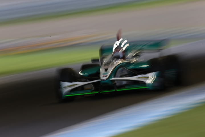 決勝レース: 中嶋一貴（PETRONAS TEAM TOM’S）