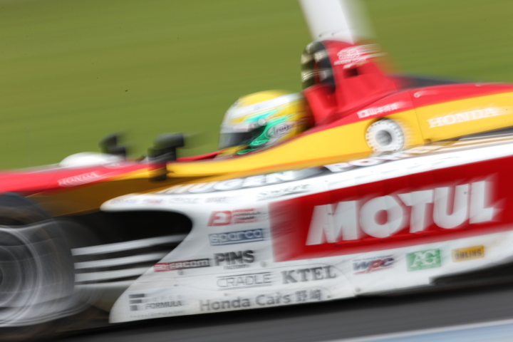 決勝レース: 山本尚貴（TEAM 無限）