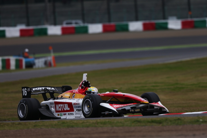 ノックアウト予選Q1: 山本尚貴（TEAM 無限）