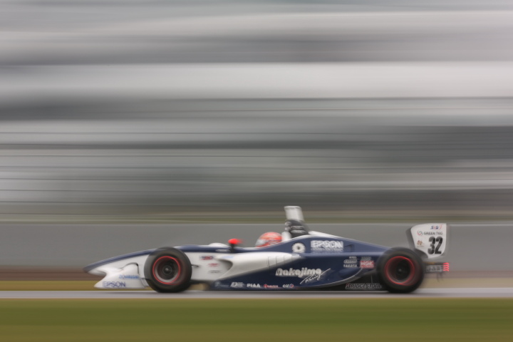 決勝レース1: 小暮卓史（NAKAJIMA RACING）