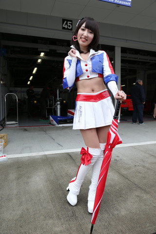 ピットウォーク: レースクイーン