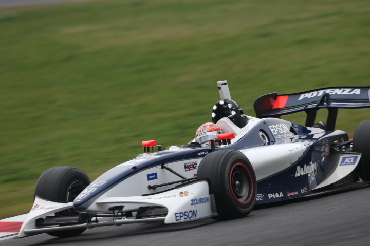 決勝レース2: 小暮卓史（NAKAJIMA RACING）