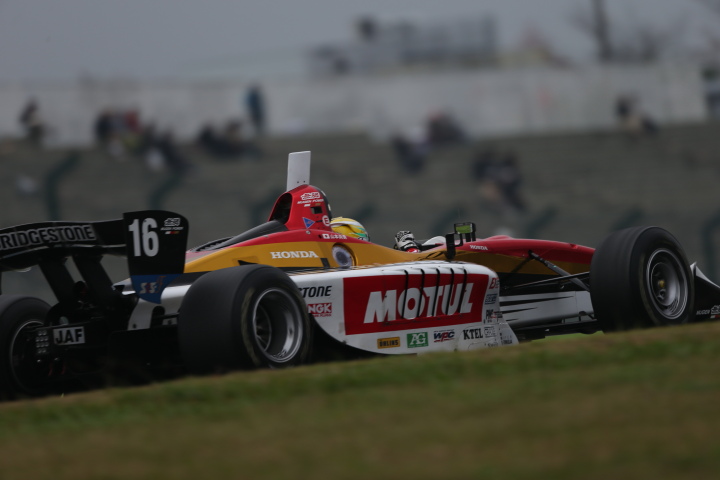 決勝レース2: 山本尚貴（TEAM 無限）