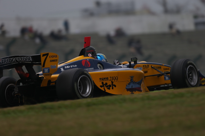 決勝レース2: 平川亮（KYGNUS SUNOCO Team LeMans）