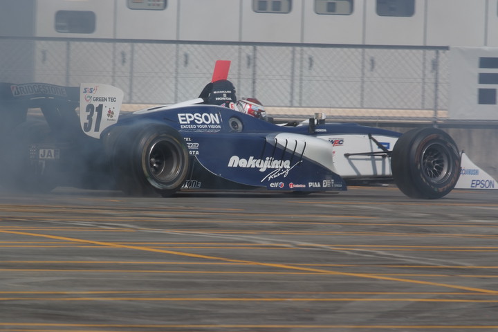 スマイル・キッズ at アピタ精華台店: スーパーフォーミュラデモラン