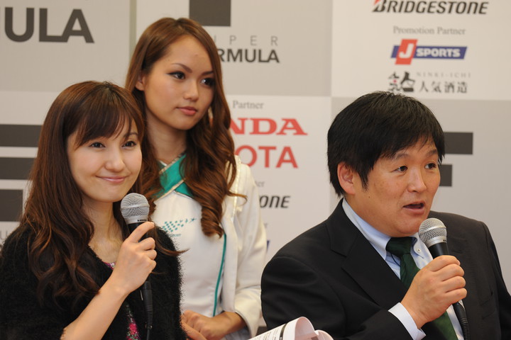 スマイル・キッズ at アピタ精華台店: ドライバートークショー