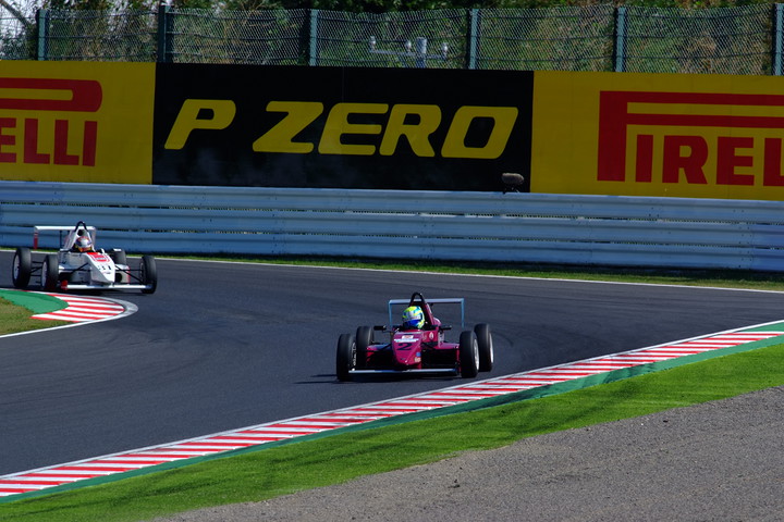 根本悠生は徐々に2位坂口夏月との間隔を広げはじめる