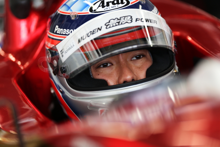 佐藤琢磨（TEAM 無限）