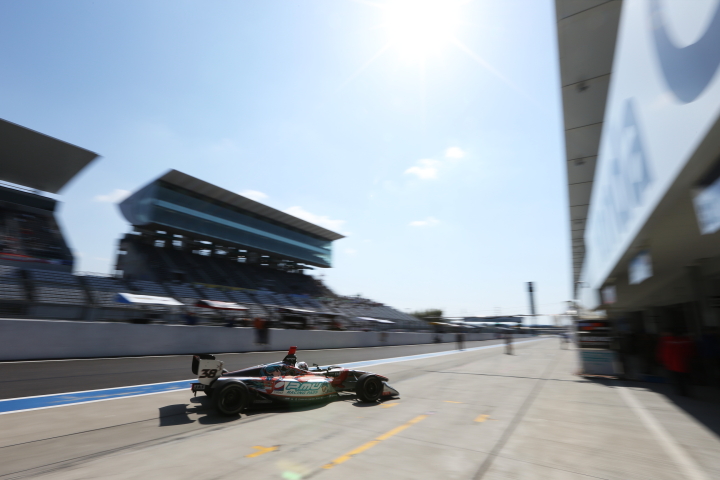 平手晃平（P.MU/CERUMO·INGING）