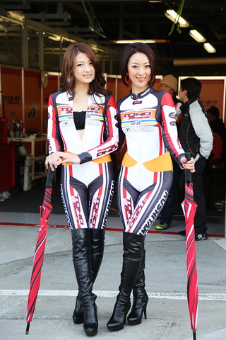 レースクイーン