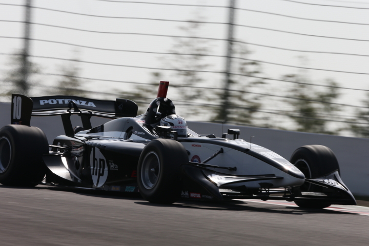 塚越広大（HP REAL RACING）