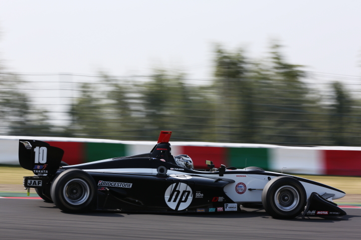 塚越広大（HP REAL RACING）