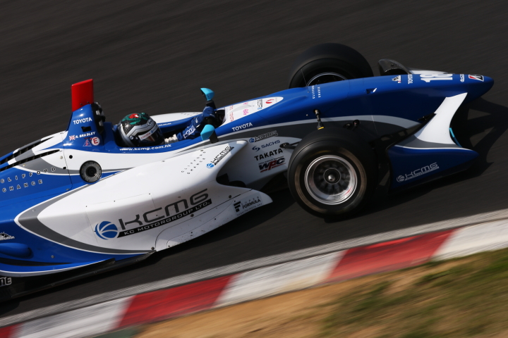 リチャード・ブラッドレ―（KCMG）