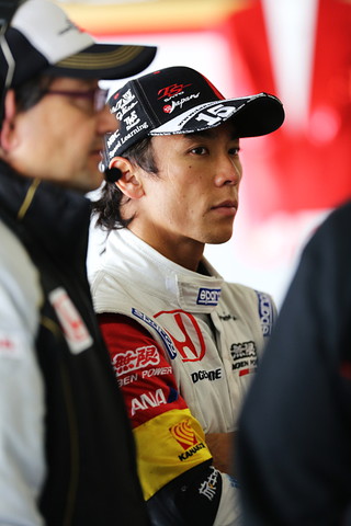 佐藤琢磨（TEAM 無限）