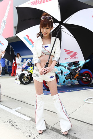 レースクイーン