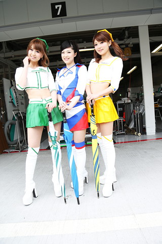 レースクイーン