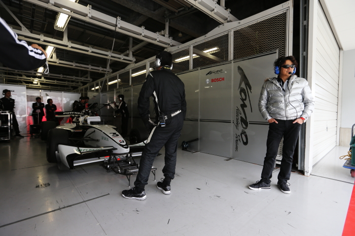 近藤真彦監督（KONDO RACING）