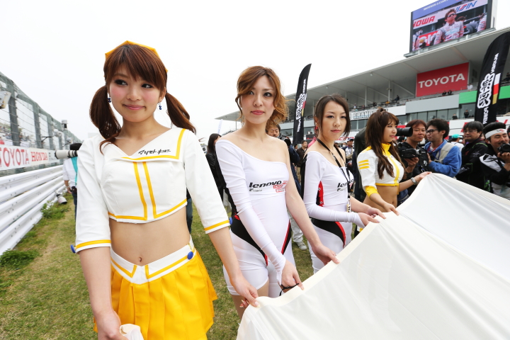 レースクイーン