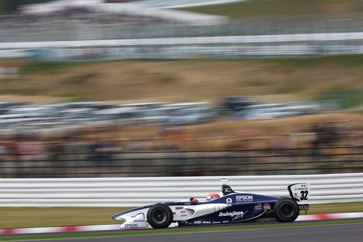 小暮卓史（NAKAJIMA RACING）