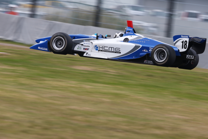 リチャード・ブラッドレ―（KCMG）