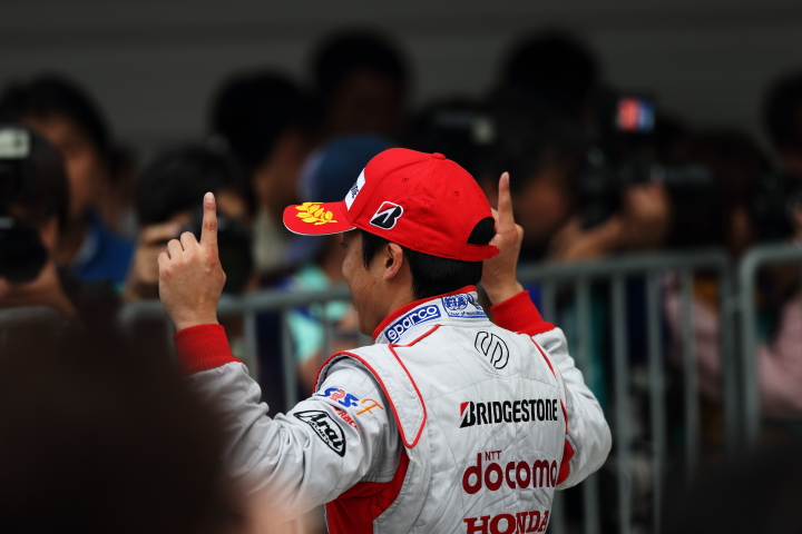 優勝した伊沢拓也（DOCOMO TEAM DANDELION RACING）