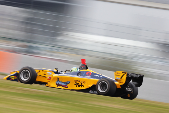 決勝8位はルーキーの平川亮（ルマン）