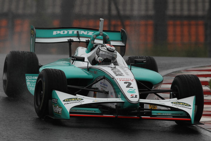 フリー走行1回目: トップタイムはアンドレ・ロッテラー（トムス）