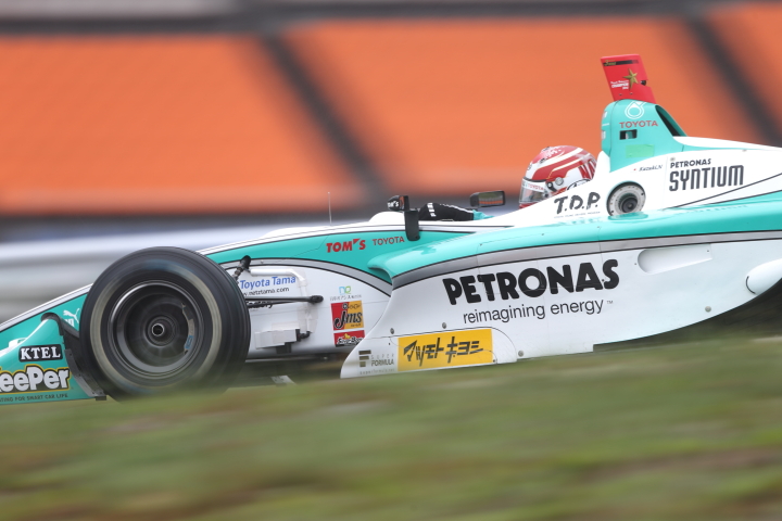 中嶋一貴（PETRONAS TEAM TOM’S）