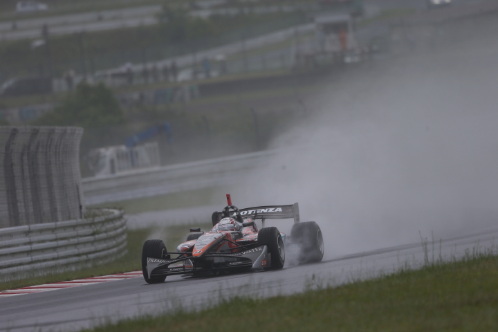 平手晃平（P.MU/CERUMO·INGING）