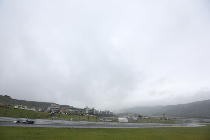 小暮卓史（NAKAJIMA RACING）