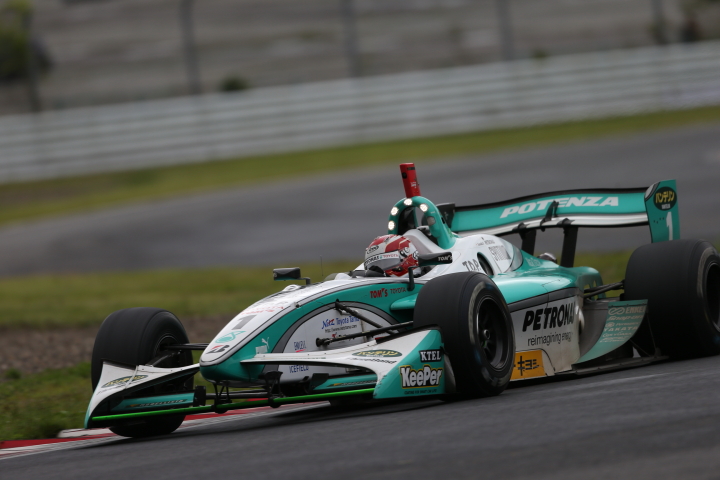 中嶋一貴（PETRONAS TEAM TOM'S）