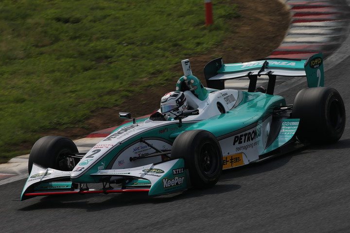 優勝はアンドレ・ロッテラー（トムス）