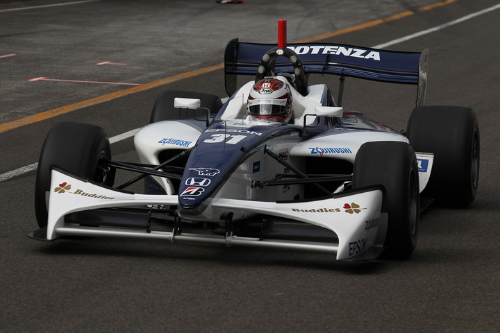 フリー走行2回目: 2位は中嶋大祐（ナカジマ）