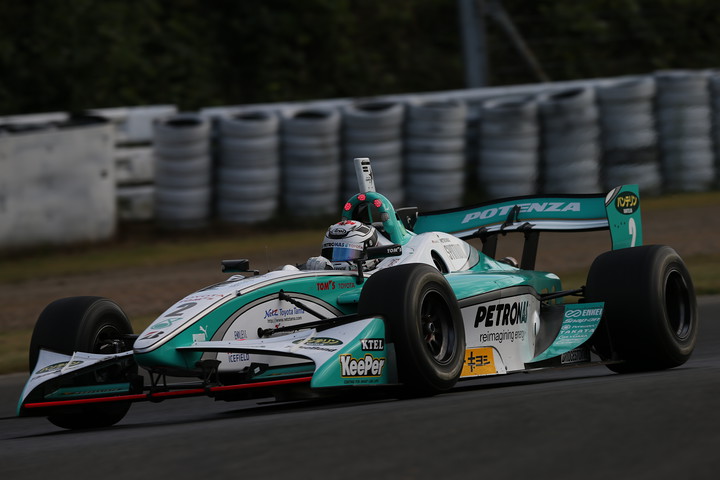 決勝2位はアンドレ・ロッテラー（トムス）