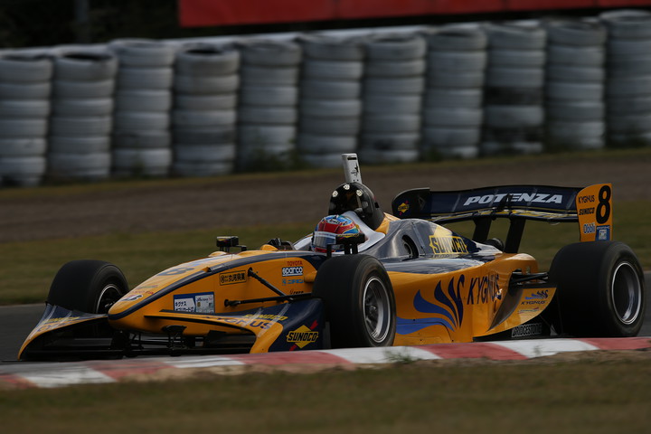 優勝はロイック・デュバル（ルマン）