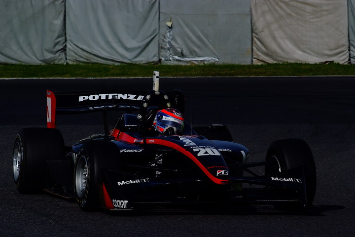 フリー走行: 3位は松田次生（インパル）