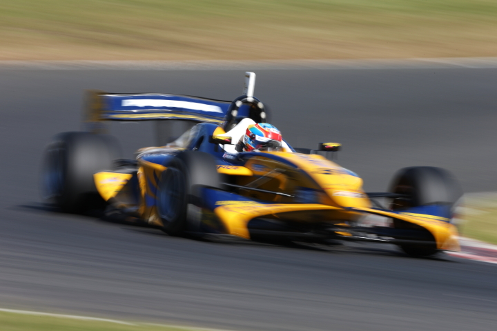 フリー走行: ロイック・デュバル（KYGNUS SUNOCO Team LeMans）