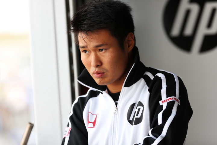 ピットウォーク: 塚越広大（HP REAL RACING）