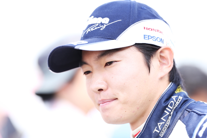 ピットウォーク: 中嶋大祐（NAKAJIMA RACING）