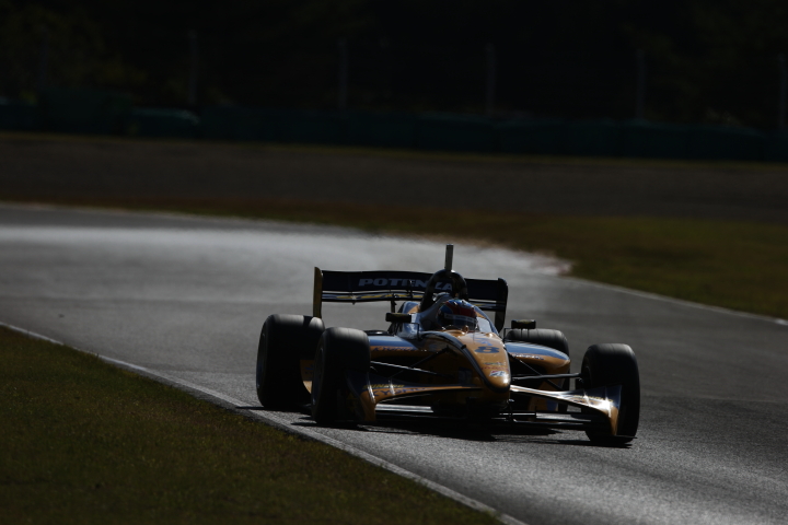 ノックアウト予選Q2: ロイック・デュバル（KYGNUS SUNOCO Team LeMans）