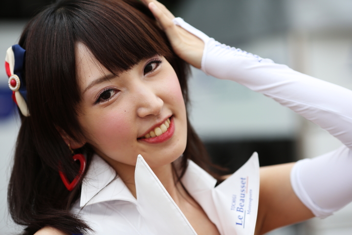 ピットウォーク: レースクイーン