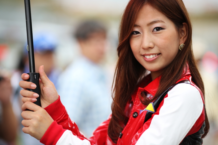 ピットウォーク: レースクイーン