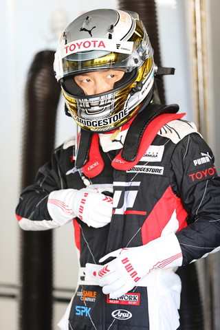 決勝レース: 安田裕信（KONDO RACING）