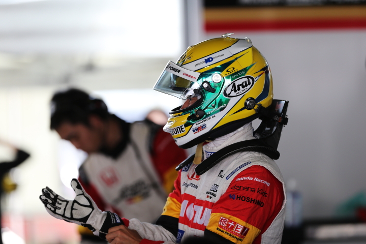 決勝レース: 山本尚貴（TEAM 無限）