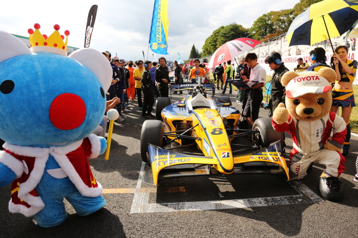 決勝レース: ロイック・デュバル（KYGNUS SUNOCO Team LeMans）