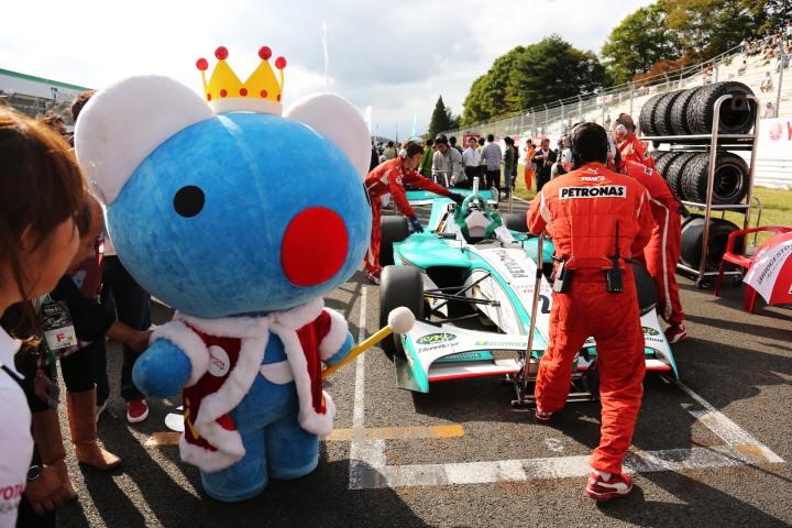決勝レース: アンドレ・ロッテラー（PETRONAS TEAM TOM’S）