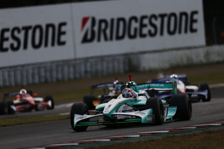 決勝レース: 中嶋一貴（PETRONAS TEAM TOM’S）