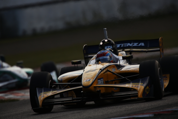 決勝レース: ロイック・デュバル（KYGNUS SUNOCO Team LeMans）