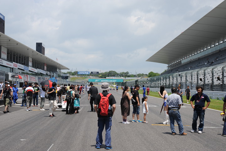 スターティンググリッド