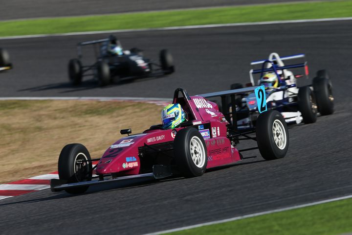 日本一決定戦: レース序盤の2位争い